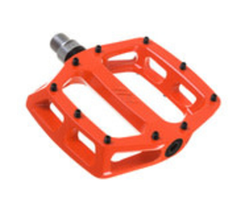 DMR V-12 Platform Pedals - 9/16"