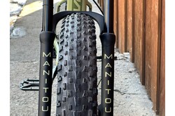 Pivot LES Fat Pro XT w/Manitou Suspension Fork