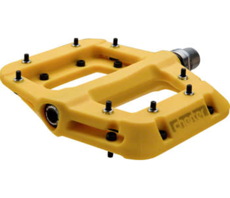 RaceFace Chester Pedals - Platform, Composite, 9/16", Yellow